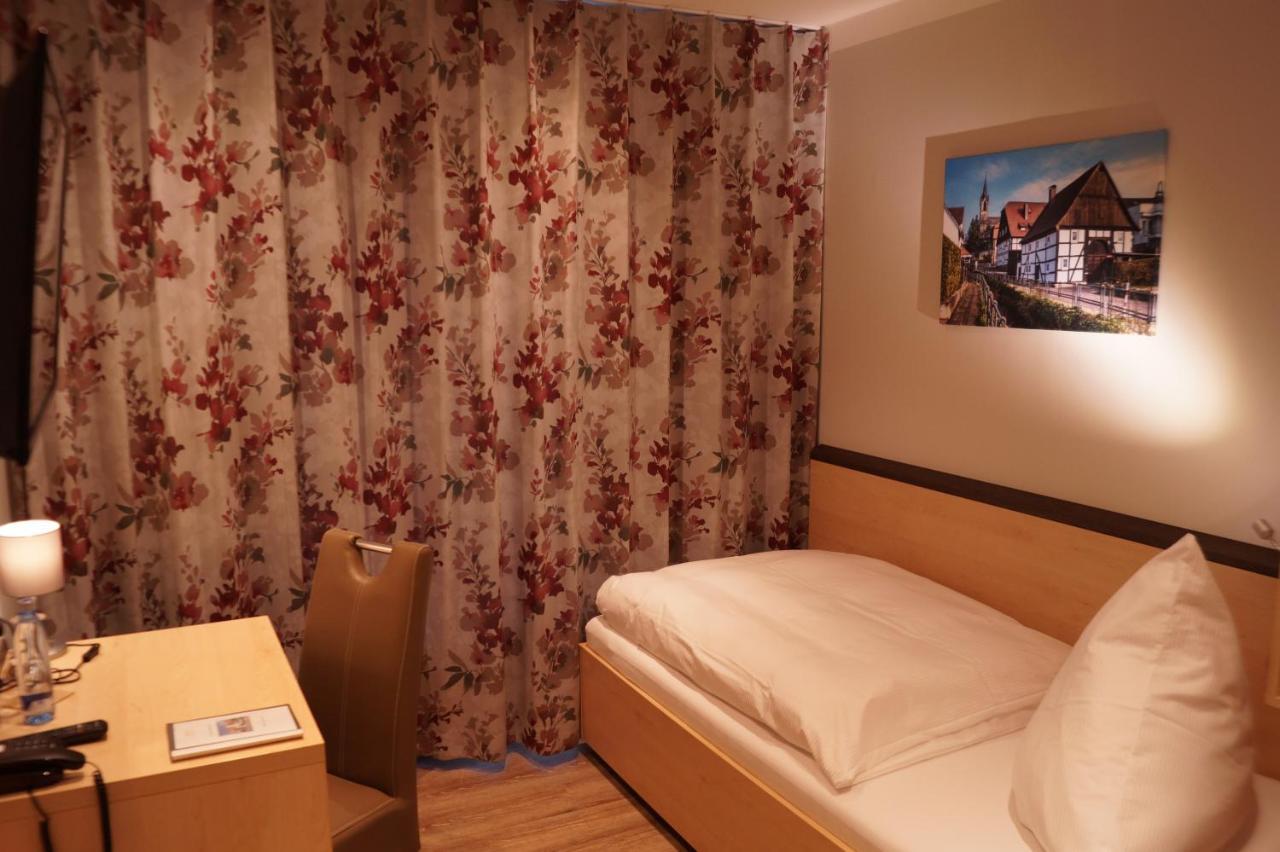 Hotel Gasthof Luis Варбурґ Екстер'єр фото